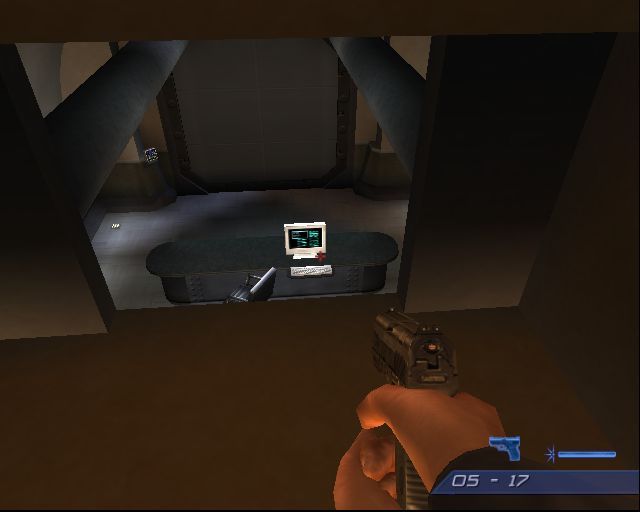007: Agent Under Fire screenshot 2 for Xbox